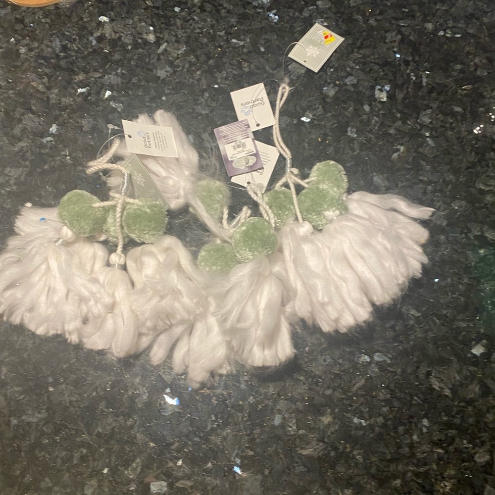 Pom Pom tassel Christmas ornaments
